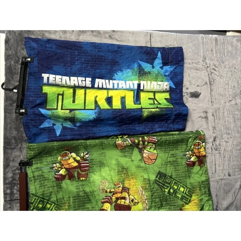 2013‎ Nickelodeon Teenage Mutant Ninja Turtle Twin Flat Sheet & Pillow Case TMNT